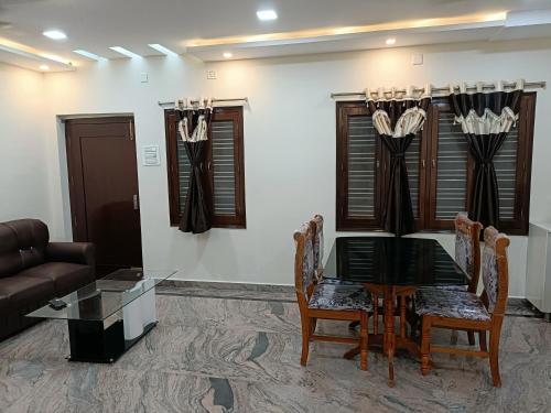 Four Seasons Home Stay,,0 star