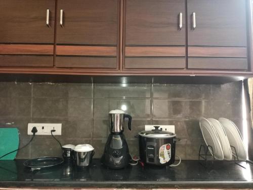 four seasons home stay