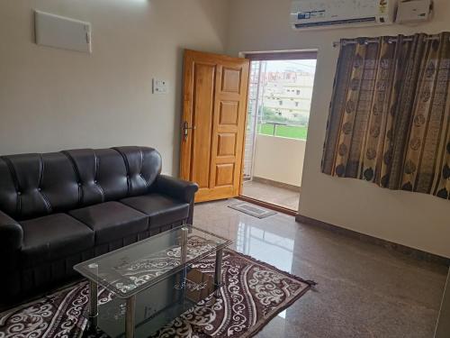 four seasons home stay