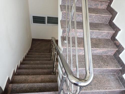 four seasons home stay