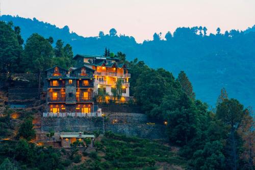 zostel homes ramgarh nainital