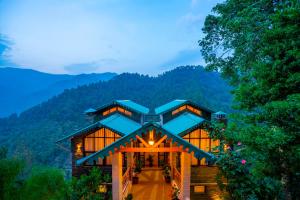 zostel homes ramgarh nainital