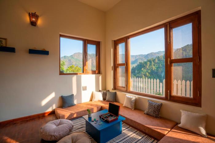 zostel homes ramgarh nainital