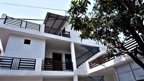 saatvik homestay