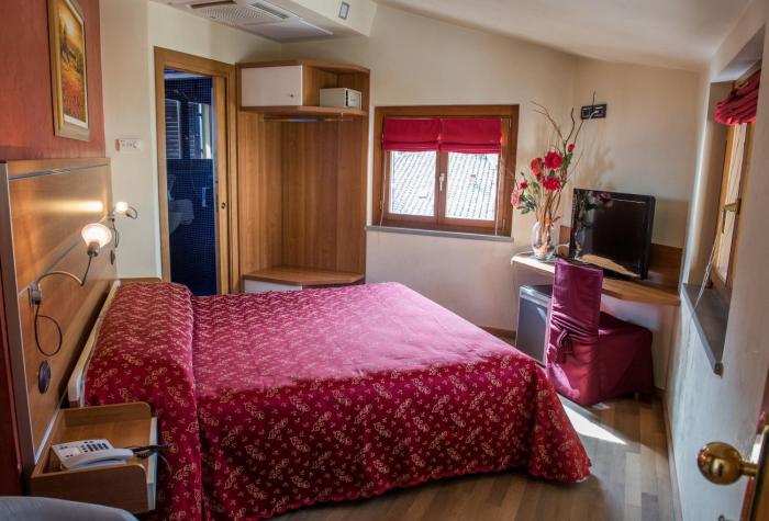 hotel la meridiana