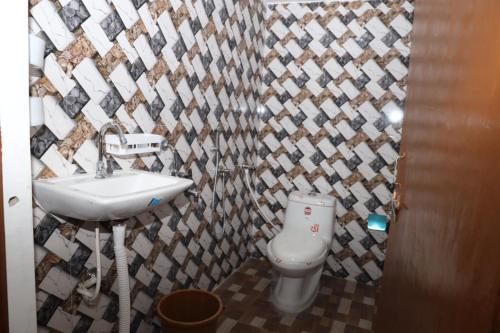 hello india home stay