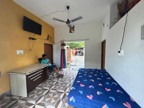 hello india home stay
