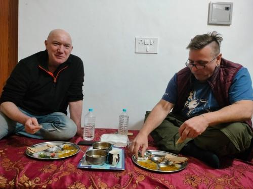 hello india home stay