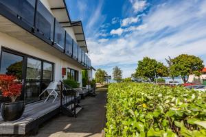 le chalet suisse motel apartments