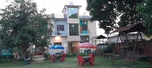 corbett rejoice home stay