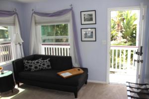 Pelican Cove Inn,,2 star