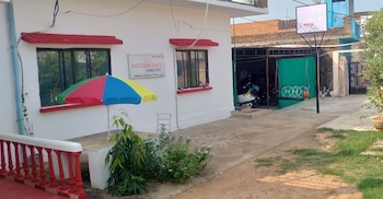 Eastern Gate Homestay,,4 star