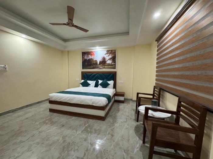 hotel shiwalik grand