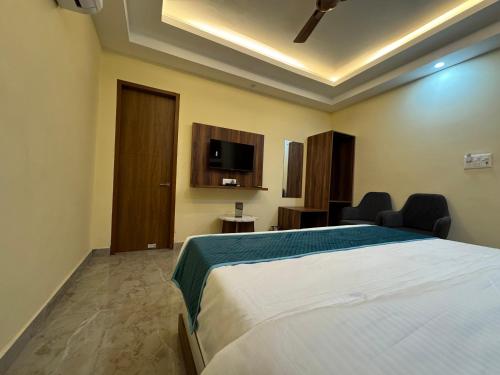 hotel shiwalik grand