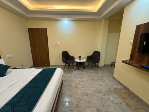 hotel shiwalik grand