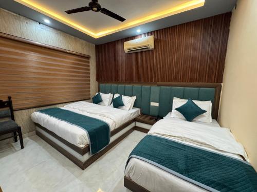 hotel shiwalik grand