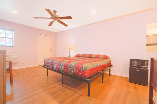 monterrey motel padre island corpus christi by oyo