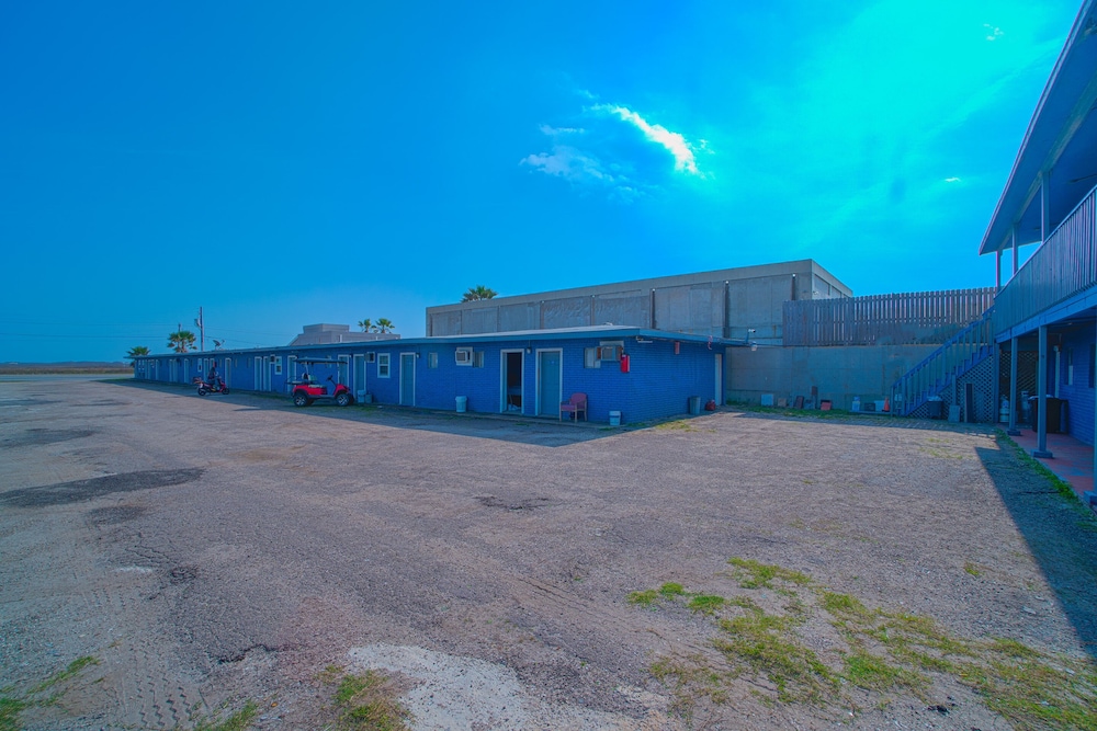 monterrey motel padre island corpus christi by oyo