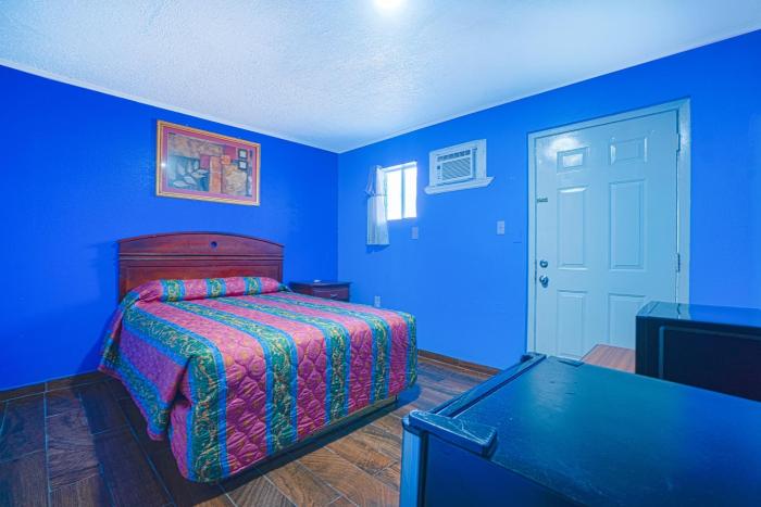 monterrey motel padre island corpus christi by oyo