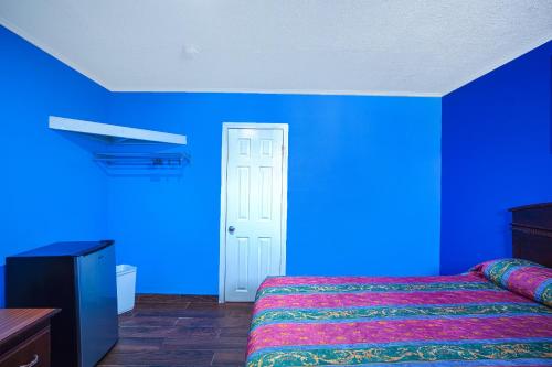 monterrey motel padre island corpus christi by oyo