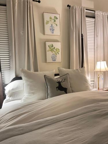 Chesnut Cottage Inn Bed & Breakfast,,3 star