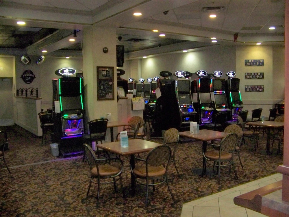 continental inn and suites