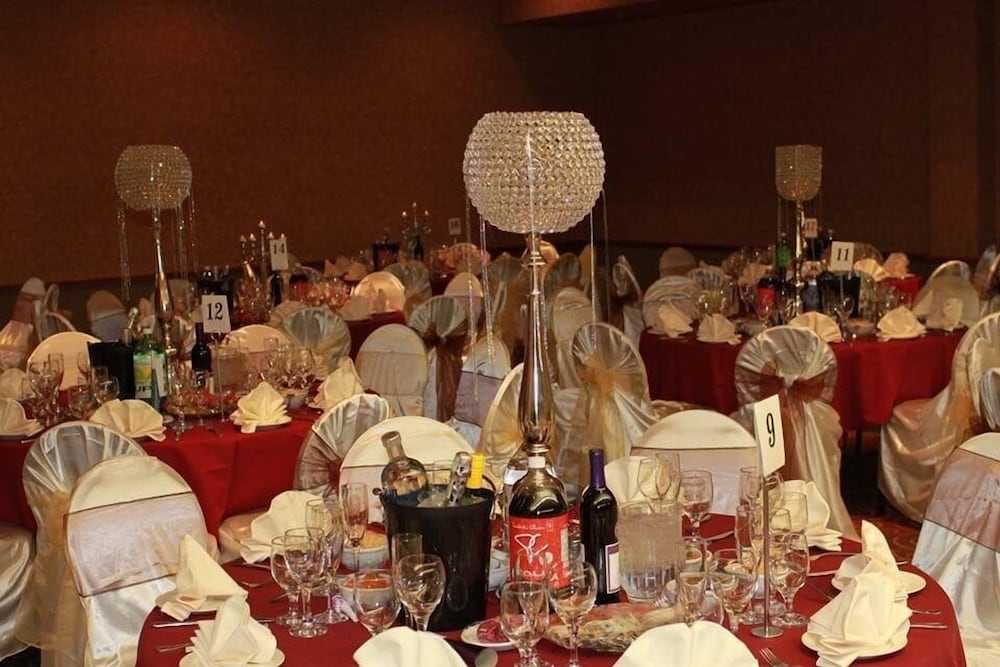 continental inn and suites