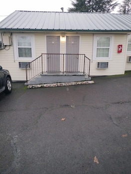 budget lodge by oyo portland west