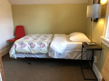 portland international guesthouse