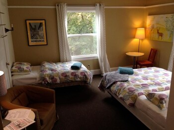 portland international guesthouse