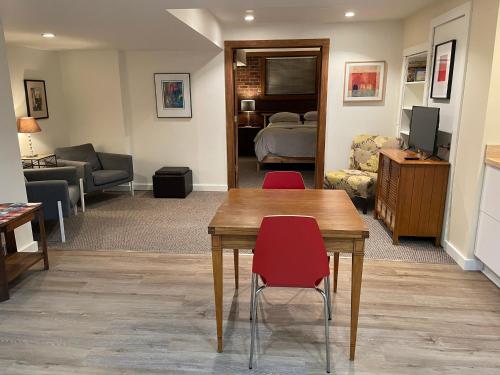 portland international guesthouse