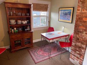 portland international guesthouse