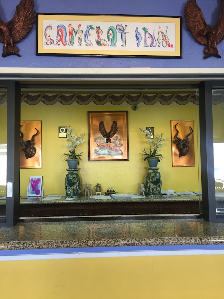 camelot inn