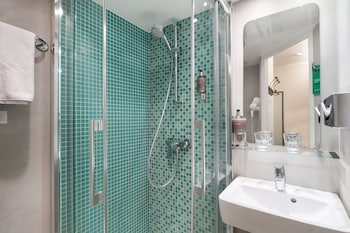 hotel ohm by happyculture