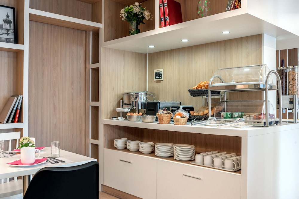 citadines montmartre paris