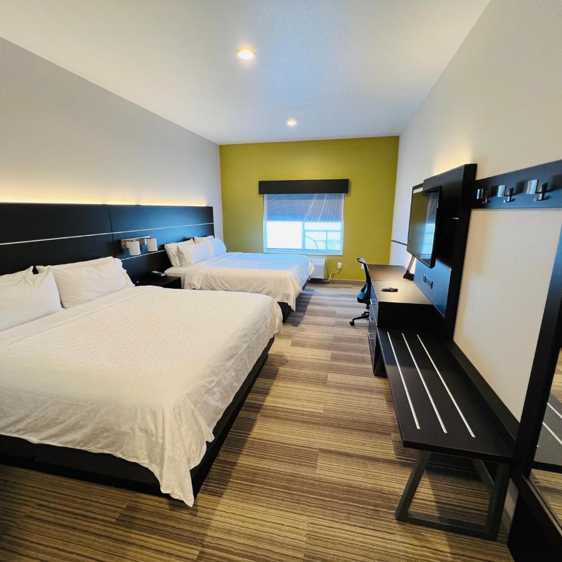 holiday inn express and suites salinas by ihg