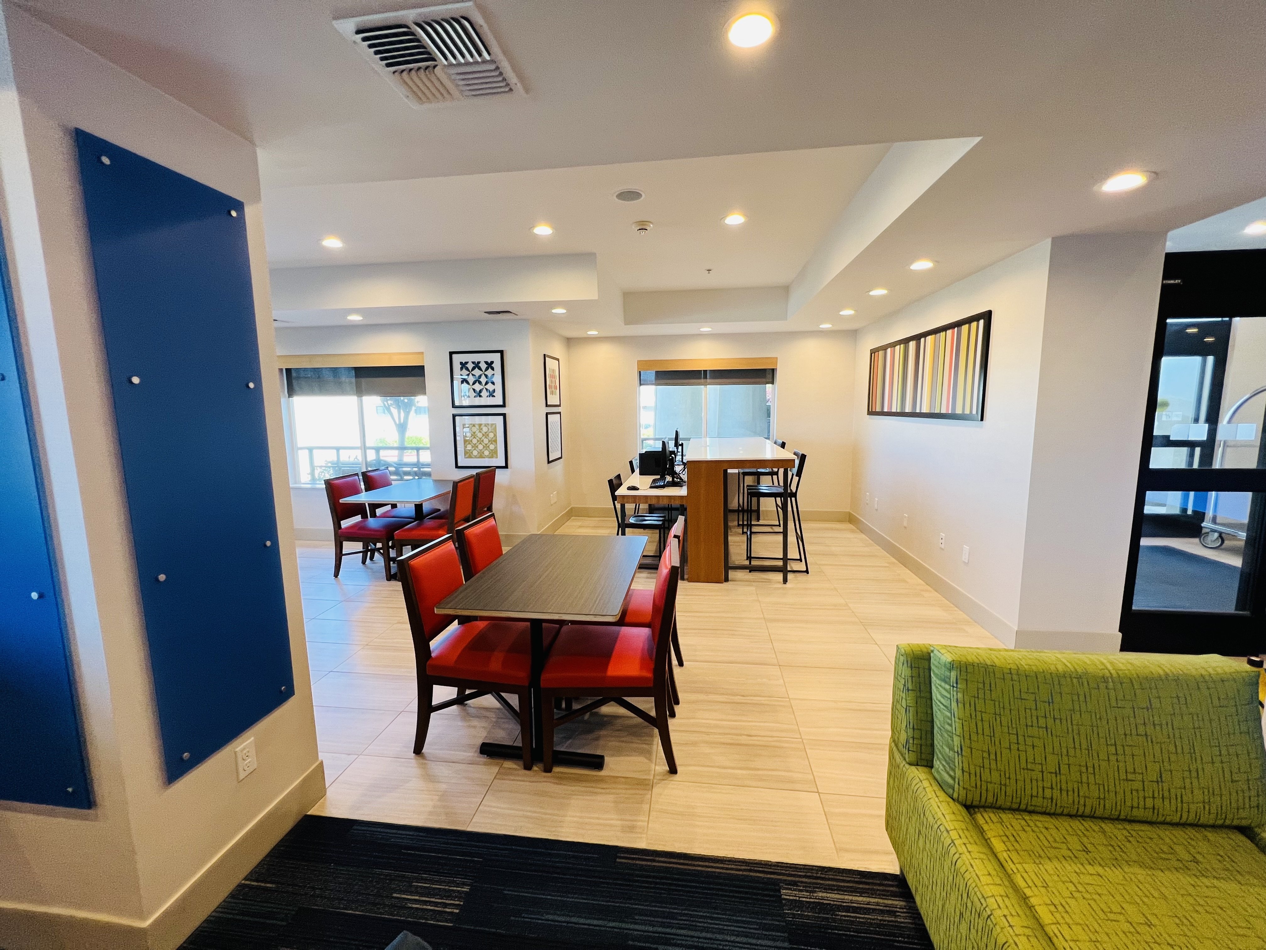 holiday inn express and suites salinas by ihg