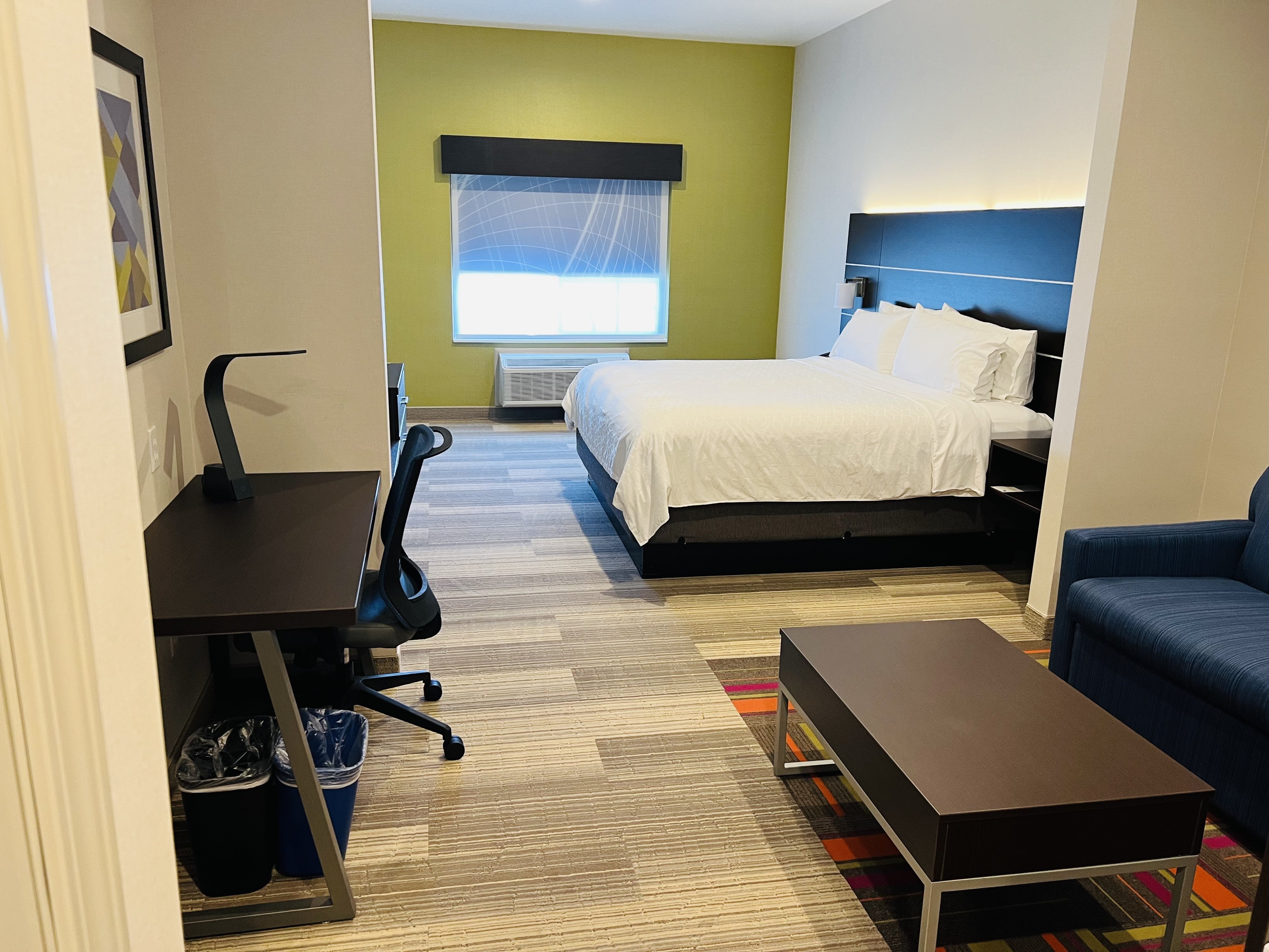 holiday inn express and suites salinas by ihg