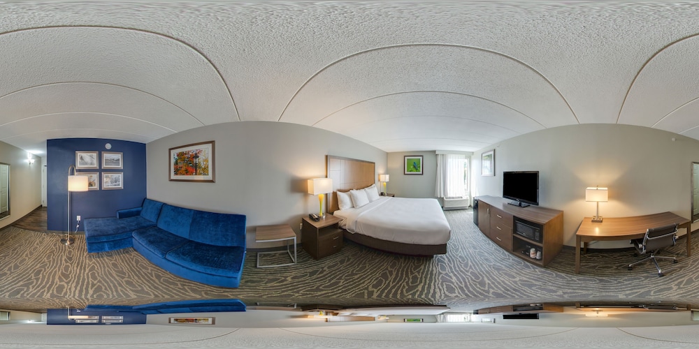 comfort inn and suites tipp city dayton north i 75