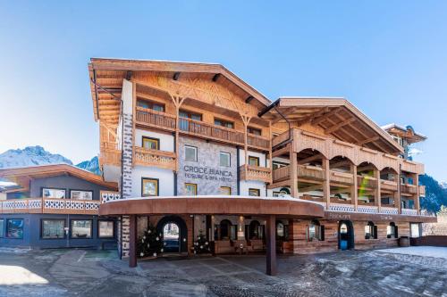 croce bianca leisure and spa hotel