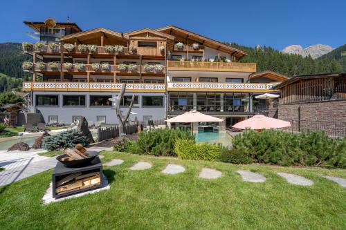 croce bianca leisure and spa hotel
