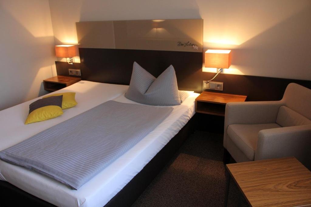 Hotel Drei Lilien,Irchenrieth>>Vohenstrauss,3 star