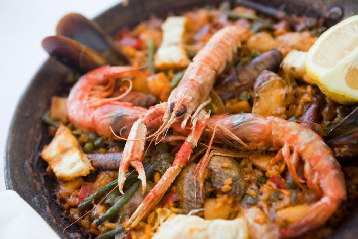 hotel playa mondrago