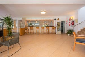 hotel playa mondrago