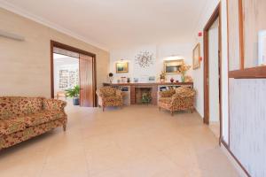 hotel playa mondrago