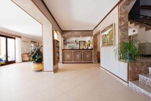 hotel playa mondrago