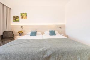 hotel playa mondrago