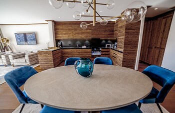 sport club residences and spa