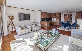 sport club residences and spa