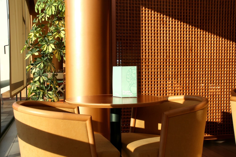 posadas de espana paterna